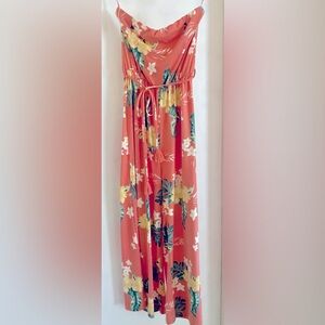 - Brand new Streetwear Society ladies strapless Jumpsuit Sz Small